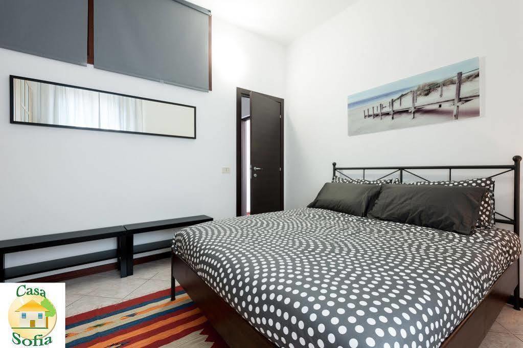 Апартаменти Casa Sofia -Airport Free Shuttle-H24 Бергамо Екстер'єр фото