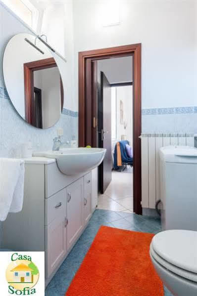 Апартаменти Casa Sofia -Airport Free Shuttle-H24 Бергамо Екстер'єр фото